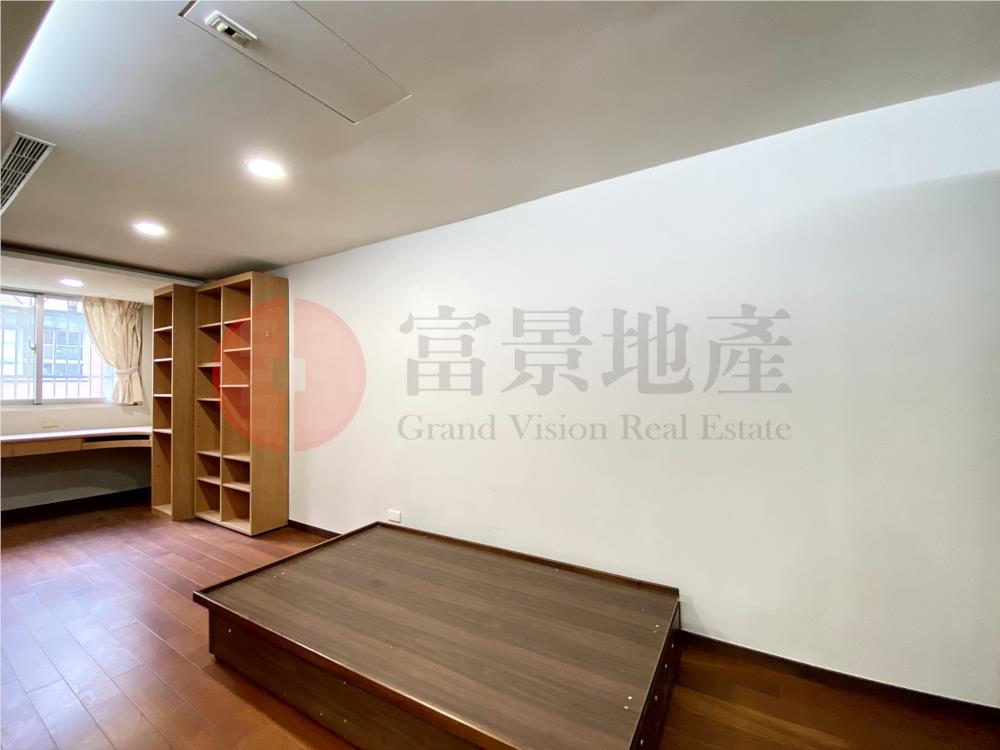 *仁愛圓環*精華地段*懷生學區*